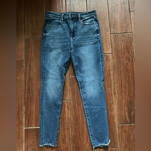 AEO Super hi-rise Jegging